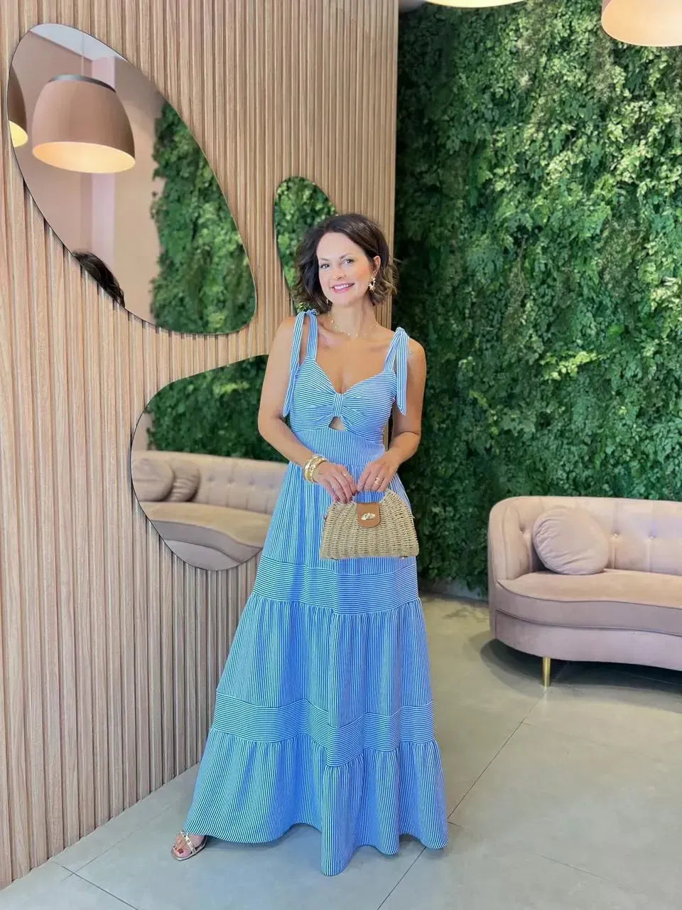 Vestido Midi em Crepinho Listrado, Azul